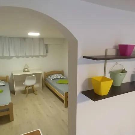 Jani ​​center Apartment *